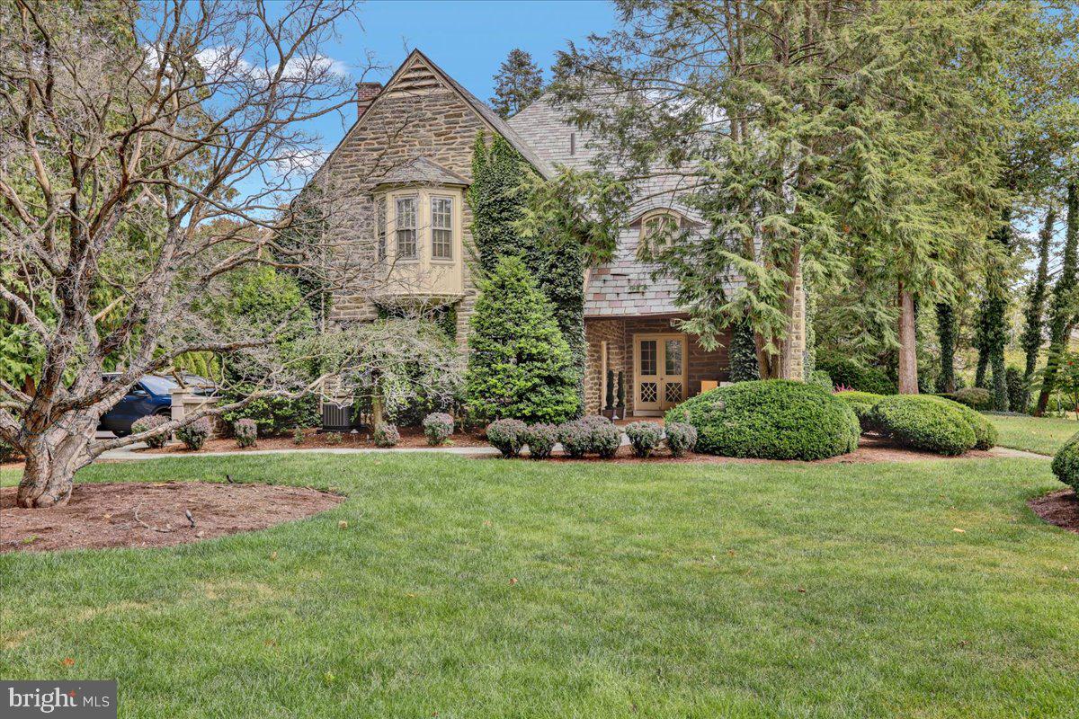 Wyomissing, Pennsylvania, 19610, United States, 6 Bedrooms Bedrooms, ,5 BathroomsBathrooms,Residential,Active,1952486