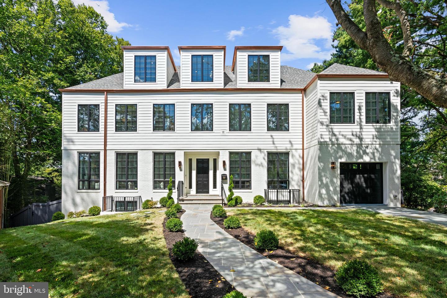 Washington, District Of Columbia, 20016, United States, 6 Bedrooms Bedrooms, ,8 BathroomsBathrooms,Residential,Active,1934802
