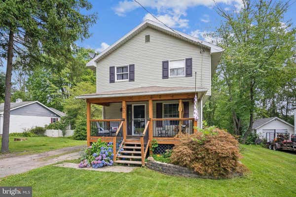 33 PATTERSON ST, WAYMART, PA 18472 - Image 1