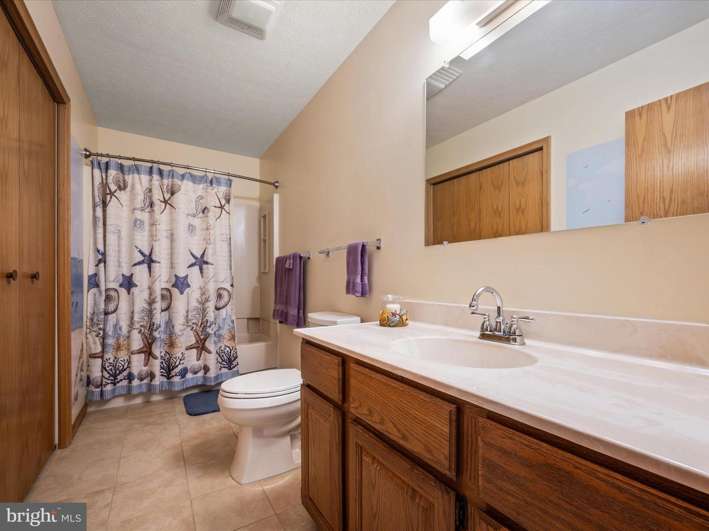 Berryville, Virginia, 22611, United States, 4 Bedrooms Bedrooms, ,3 BathroomsBathrooms,Residential,Active,1884871