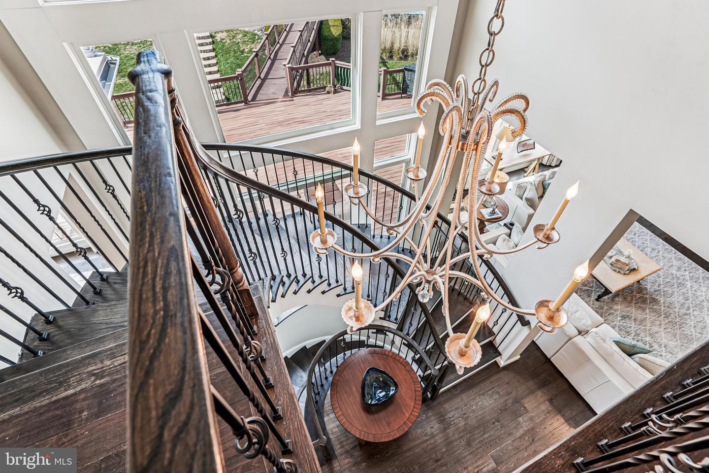 Leesburg, Virginia, 20175, United States, 5 Bedrooms Bedrooms, ,6 BathroomsBathrooms,Residential,Active,1987213