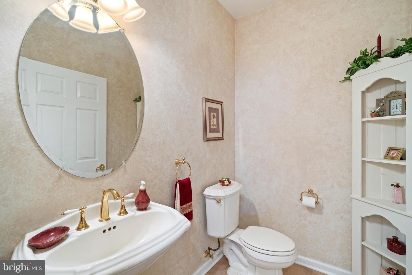 Manahawkin, New Jersey, 08050, United States, ,3 BathroomsBathrooms,Residential,Pending,1824004