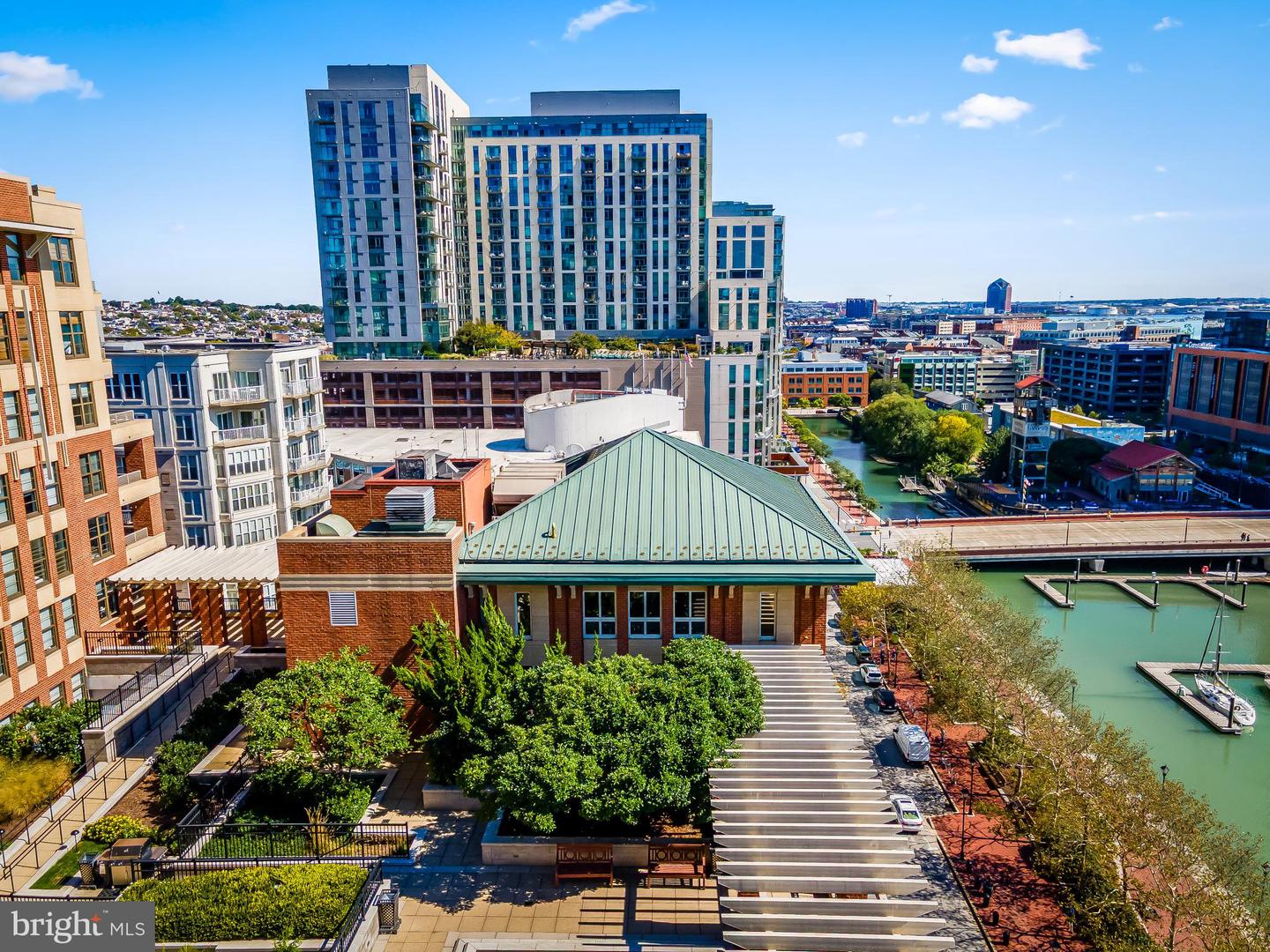 Baltimore, Maryland, 21202, United States, 3 Bedrooms Bedrooms, ,4 BathroomsBathrooms,Residential,Active,1963429