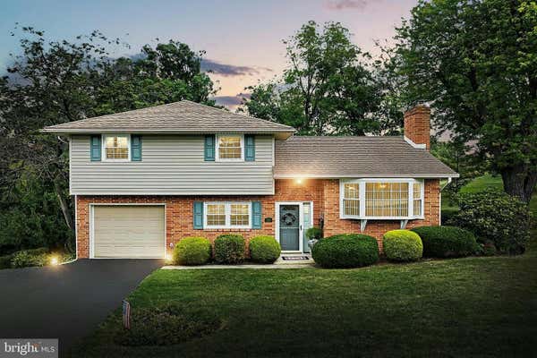 31 WOODLAND DR, YORK, PA 17407 - Image 1