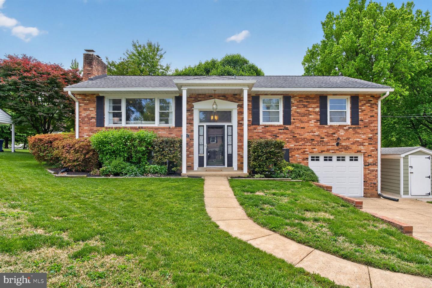 Falls Church, Virginia, 22043, United States, 4 Bedrooms Bedrooms, ,3 BathroomsBathrooms,Residential,Active,2045048