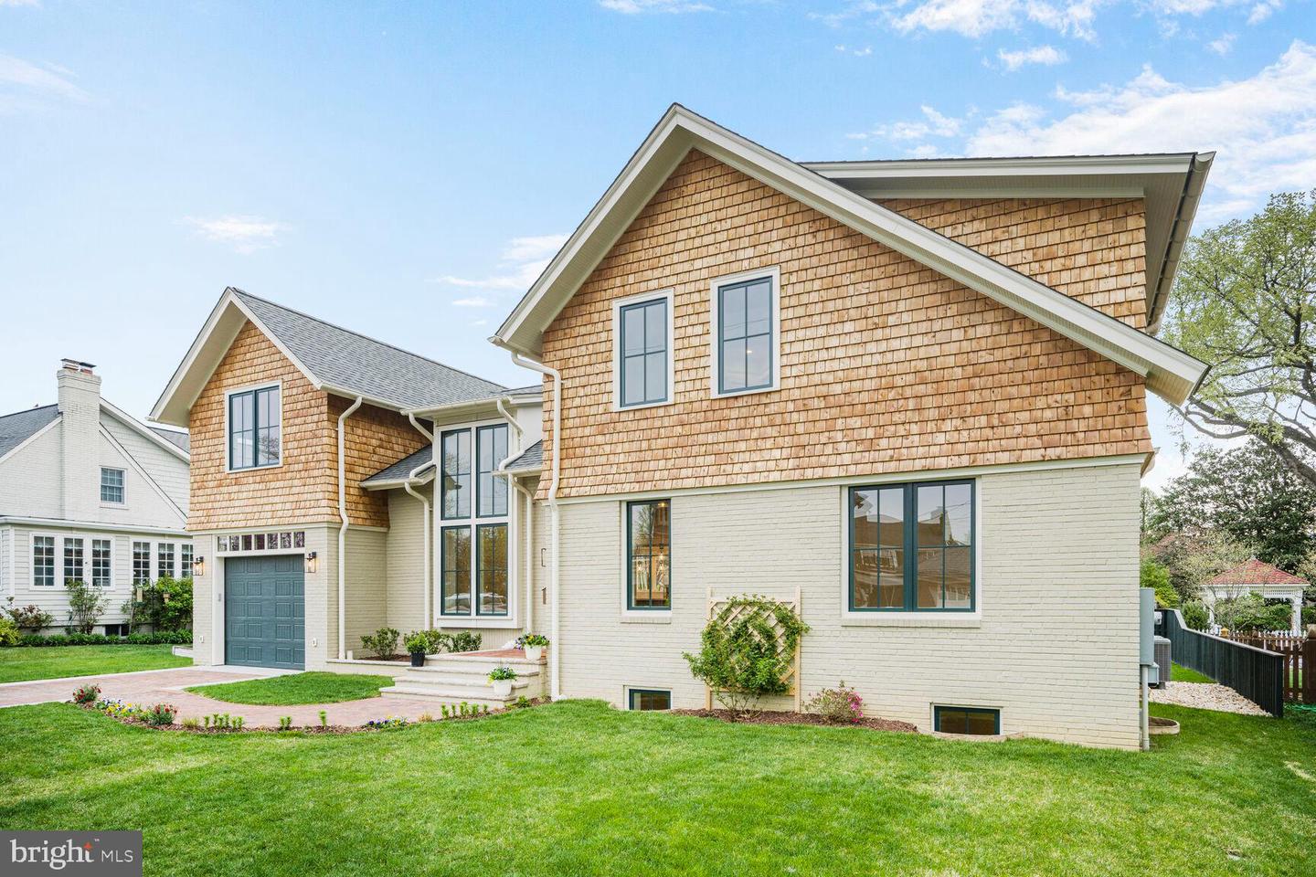 Alexandria, Virginia, 22301, United States, 6 Bedrooms Bedrooms, ,6 BathroomsBathrooms,Residential,Active,1825083