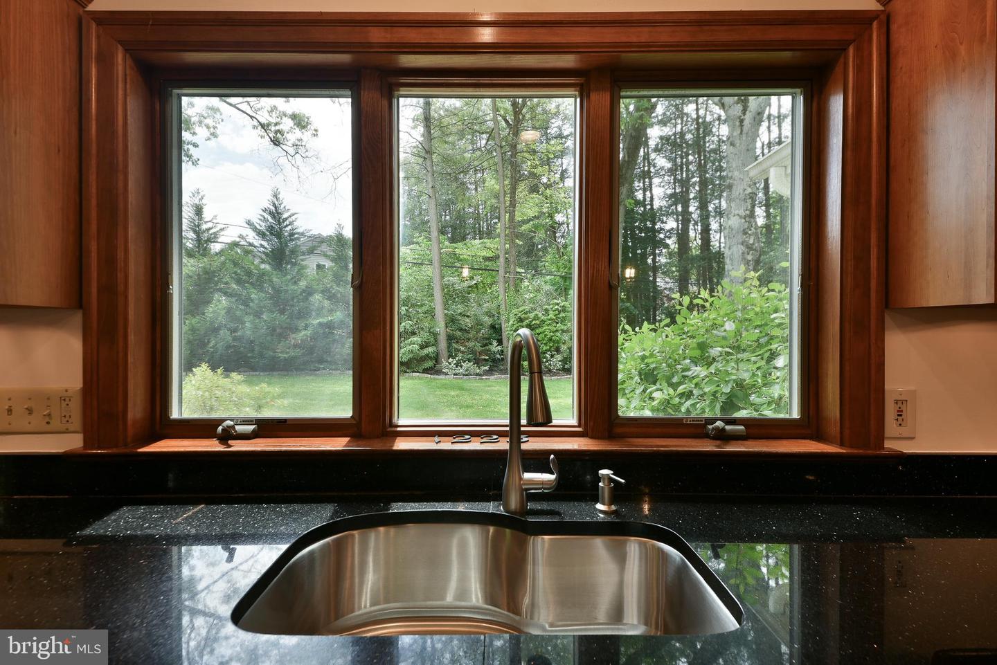 Yardley, Pennsylvania, 19067, United States, 5 Bedrooms Bedrooms, ,5 BathroomsBathrooms,Residential,Contingent,2045759