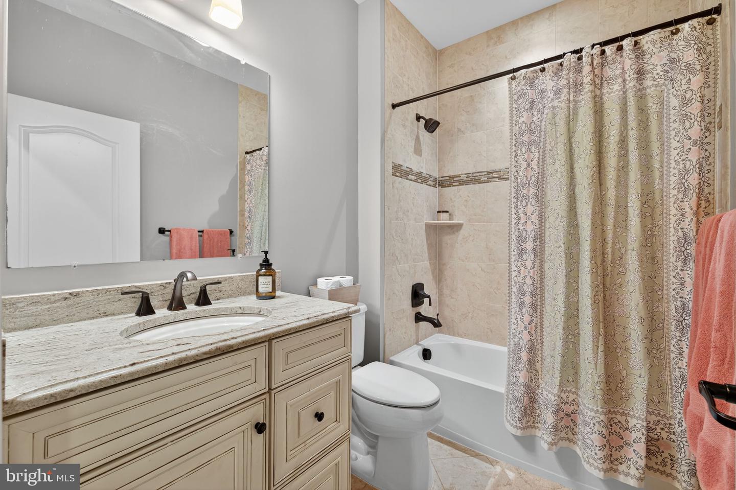 Ashburn, Virginia, 20148, United States, 5 Bedrooms Bedrooms, ,6 BathroomsBathrooms,Residential,Active,1952301