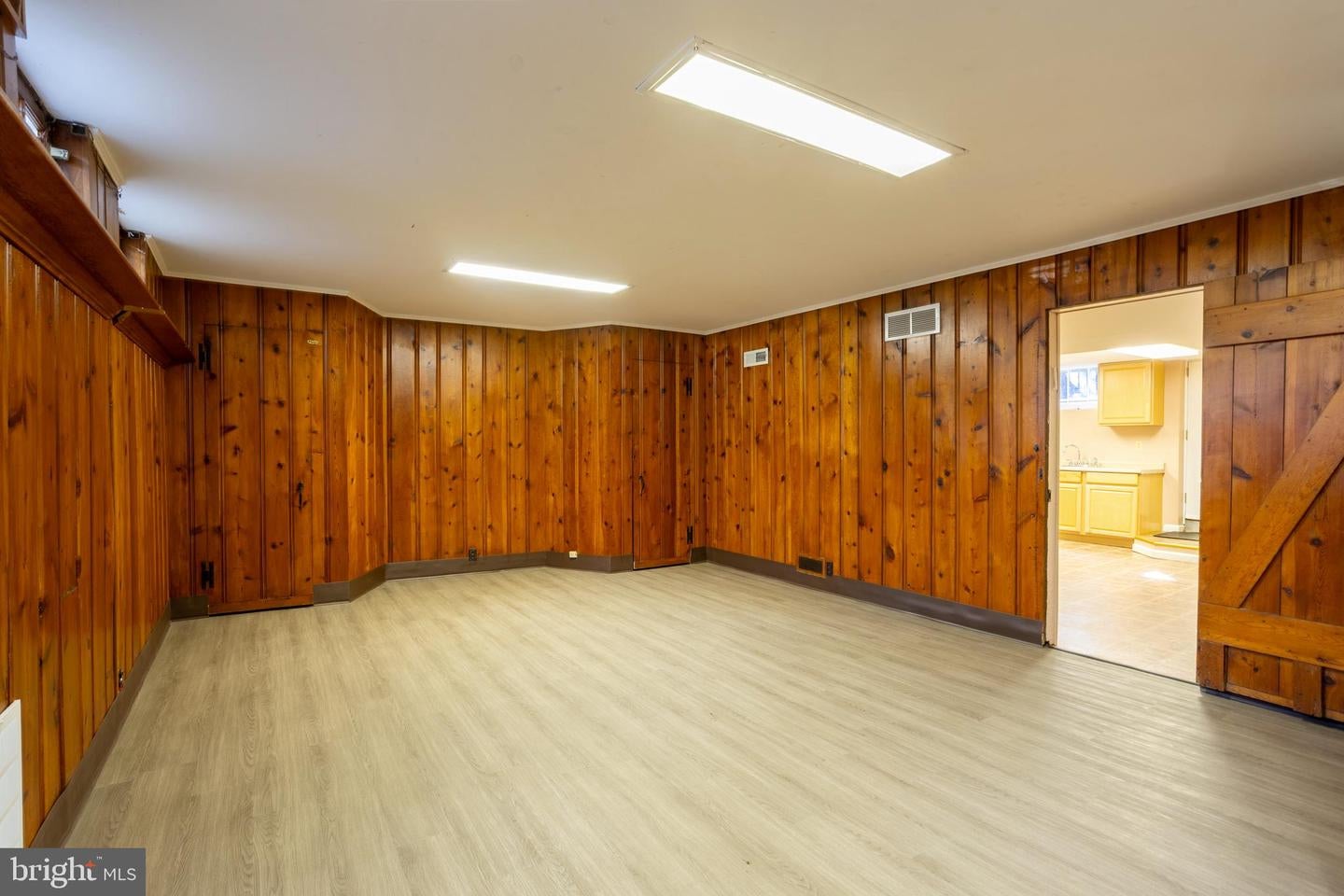 Baltimore, Maryland, 21215, United States, 6 Bedrooms Bedrooms, ,6 BathroomsBathrooms,Residential,Active,1985862