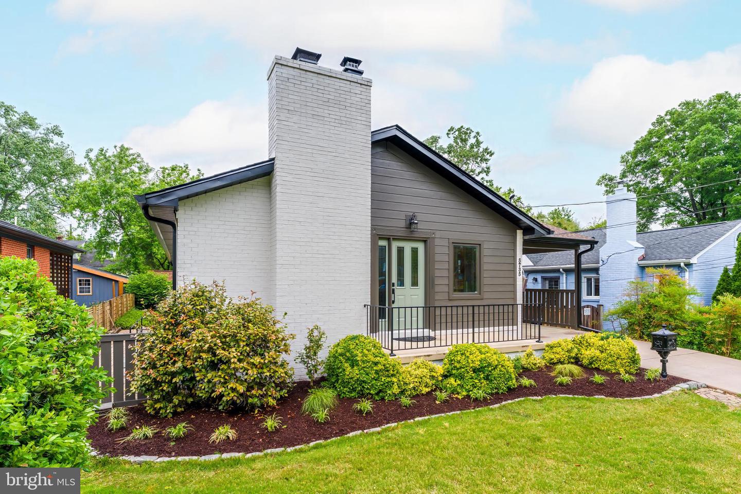 Arlington, Virginia, 22204, United States, 4 Bedrooms Bedrooms, ,3 BathroomsBathrooms,Residential,Active,2045018