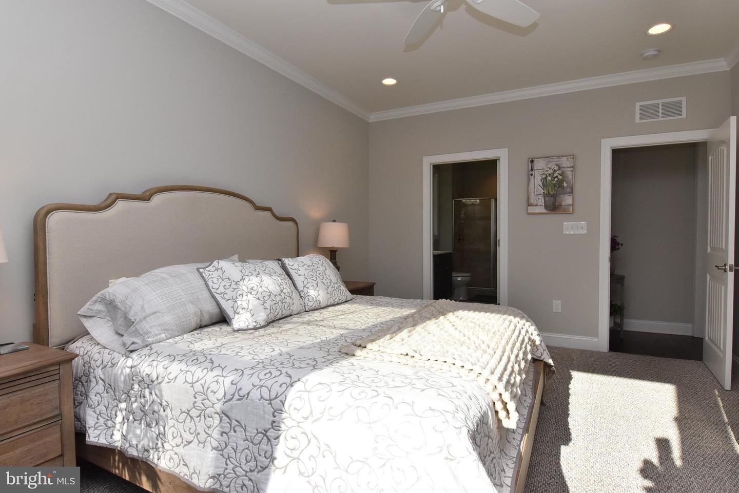 Rehoboth Beach, Delaware, 19971, United States, 5 Bedrooms Bedrooms, ,6 BathroomsBathrooms,Residential,Active,2007090