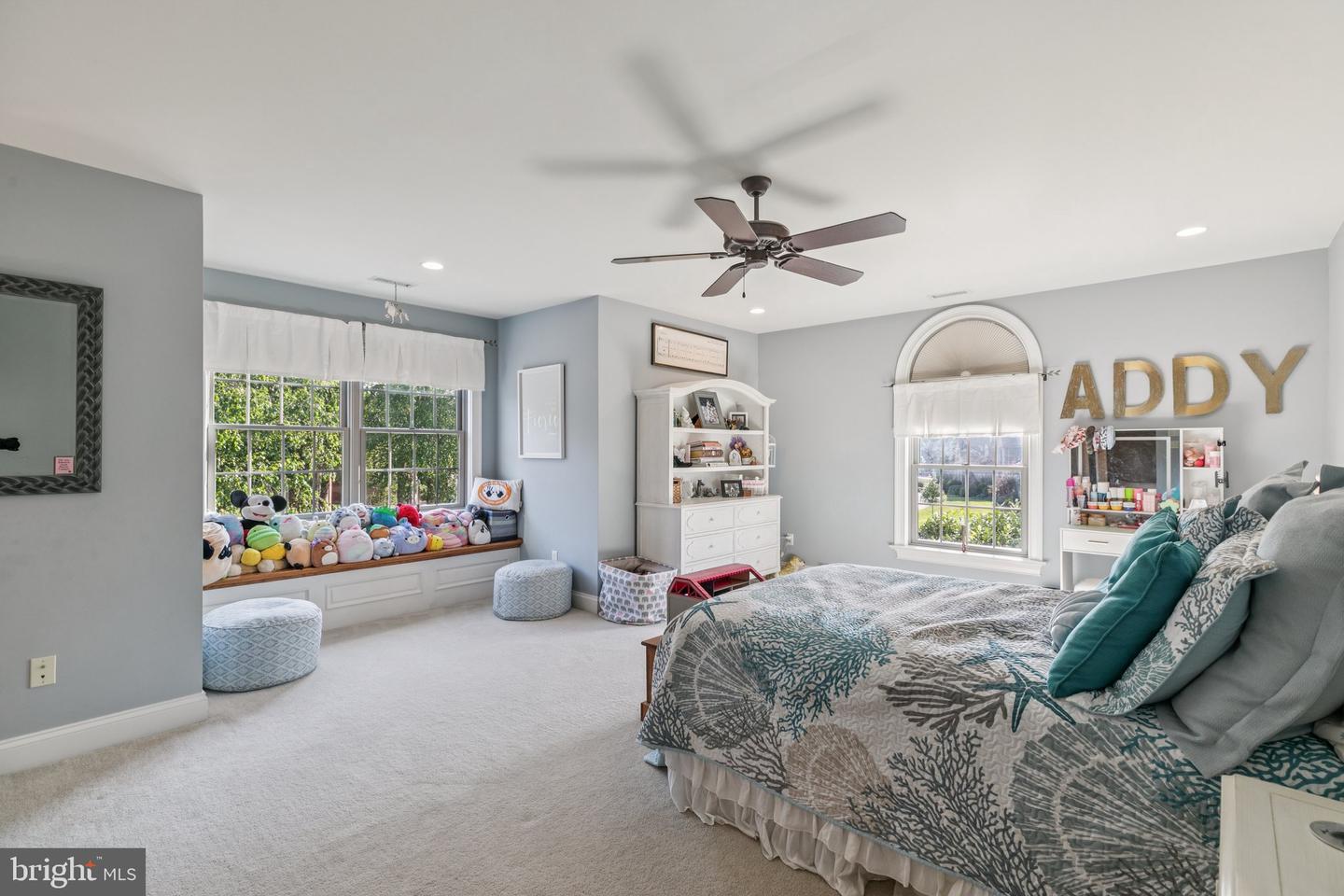 Washington Crossing, Pennsylvania, 18977, United States, 4 Bedrooms Bedrooms, ,5 BathroomsBathrooms,Residential,Contingent,1993615