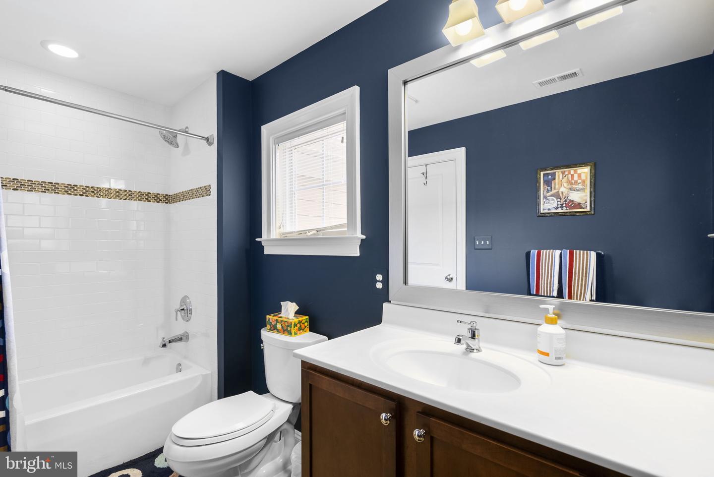 Bethesda, Maryland, 20814, United States, 5 Bedrooms Bedrooms, ,5 BathroomsBathrooms,Residential,Active,2045382