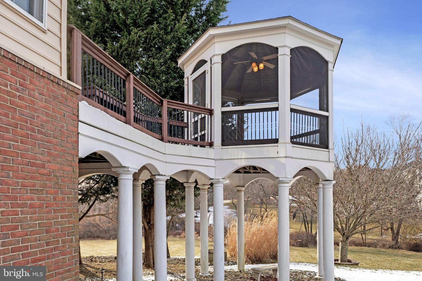 Leesburg, Virginia, 20175, United States, 5 Bedrooms Bedrooms, ,5 BathroomsBathrooms,Residential,Active,2021689