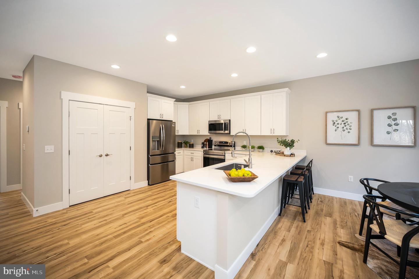 Bumpass, Virginia, 23024, United States, 4 Bedrooms Bedrooms, ,5 BathroomsBathrooms,Residential,Active,1860263