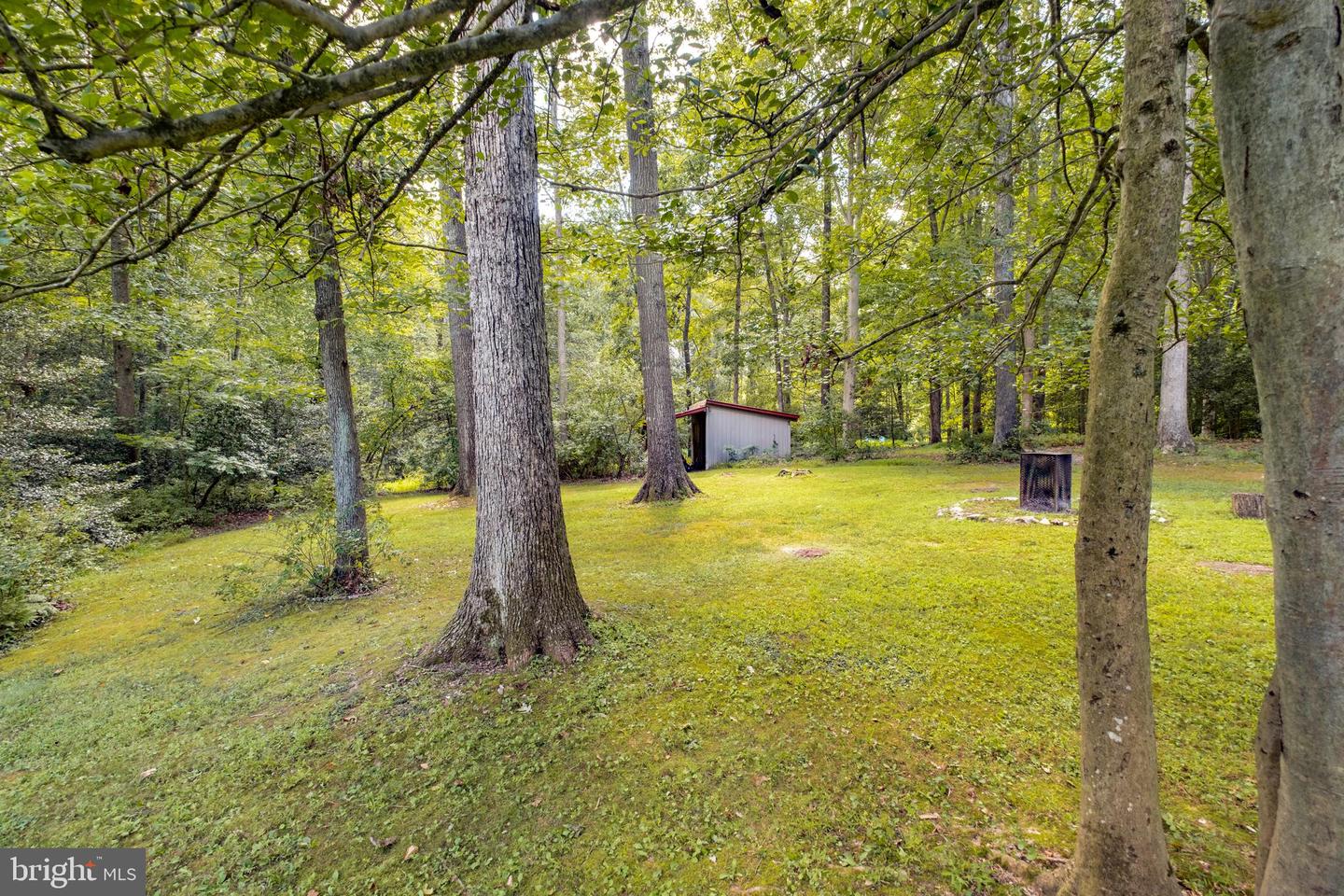 Fairfax Station, Virginia, 22039, United States, 4 Bedrooms Bedrooms, ,3 BathroomsBathrooms,Residential,Active,1936424