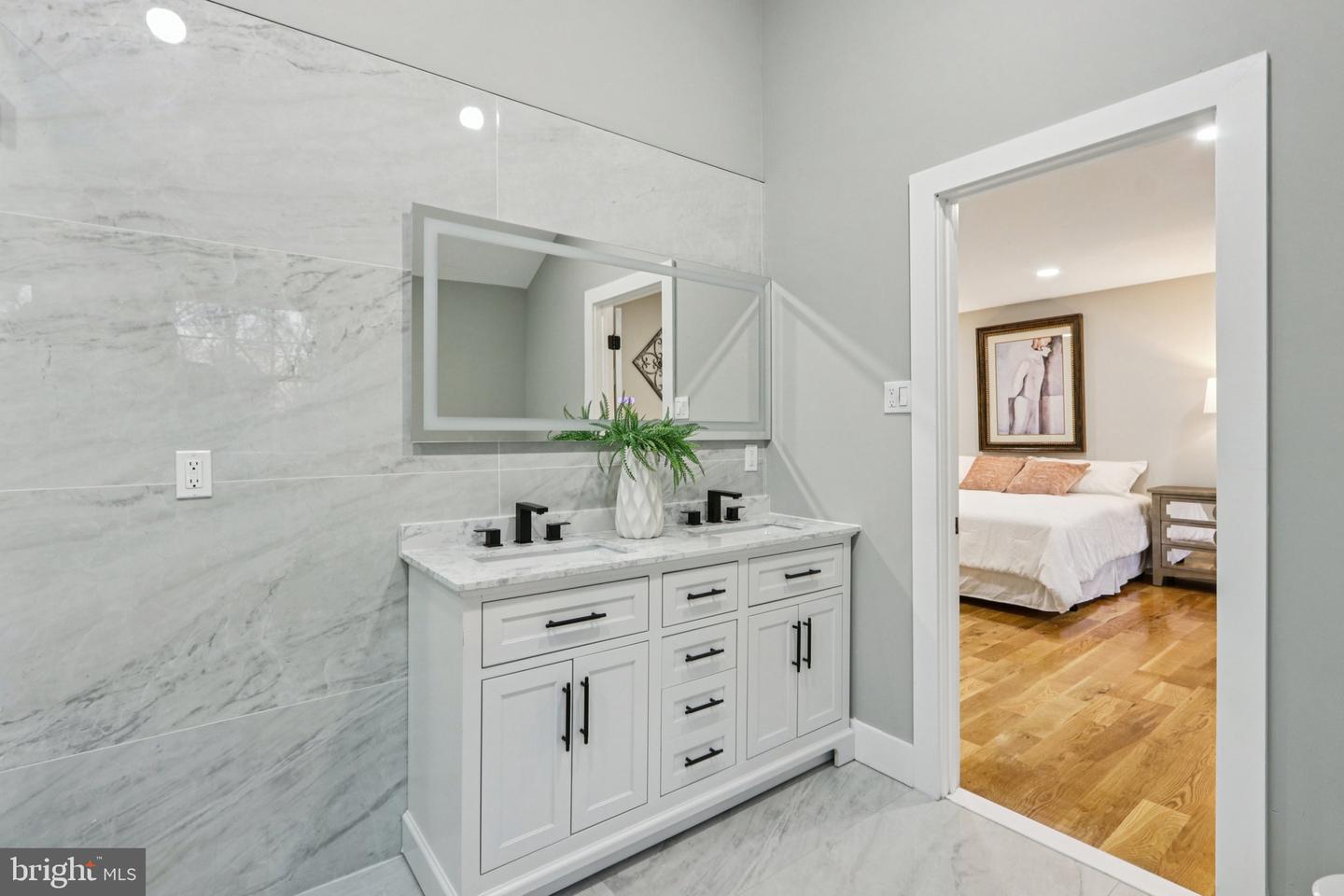 Yardley, Pennsylvania, 19067, United States, 4 Bedrooms Bedrooms, ,4 BathroomsBathrooms,Residential,Active,2002598