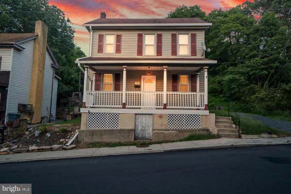 1233 MAIN ST, SLATINGTON, PA 18080 - Image 1