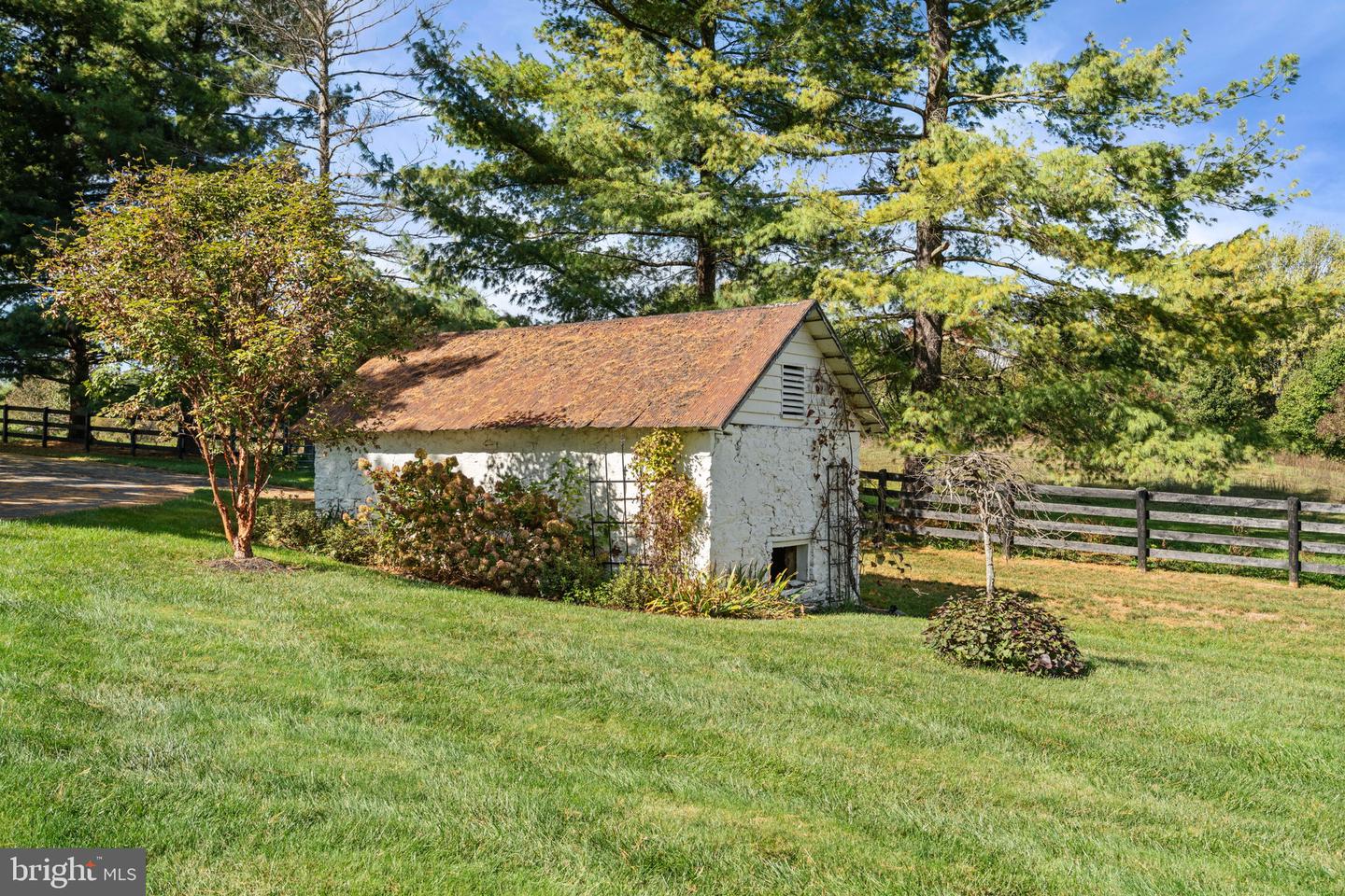 Leesburg, Virginia, 20175, United States, 4 Bedrooms Bedrooms, ,5 BathroomsBathrooms,Residential,Active,2011862