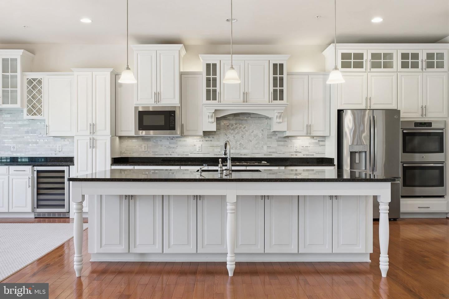 Clarksburg, Maryland, 20871, United States, 5 Bedrooms Bedrooms, ,5 BathroomsBathrooms,Residential,Contingent,2045769