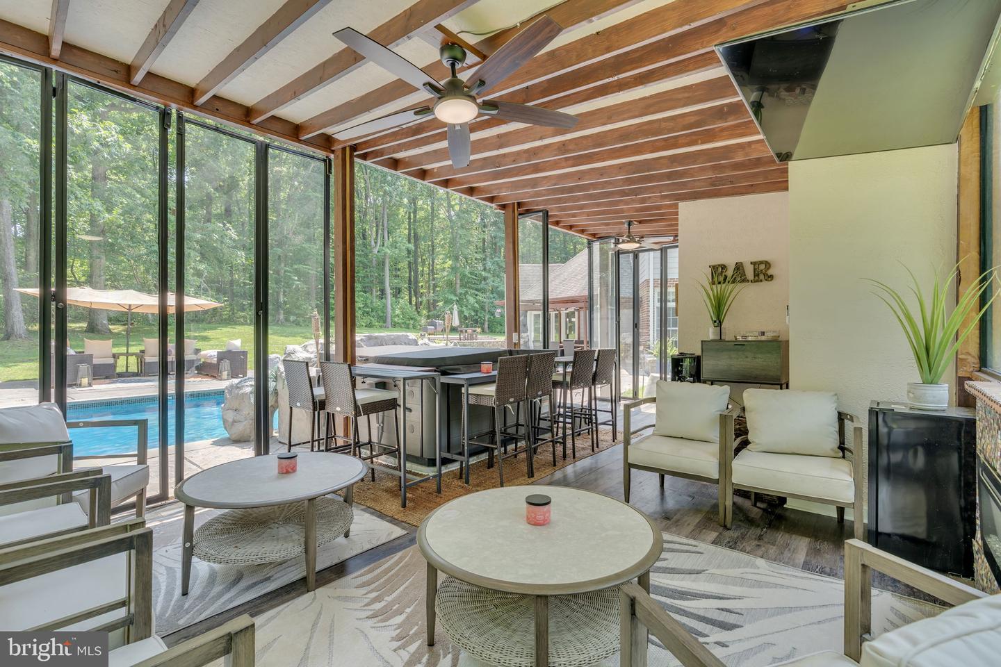 Dunkirk, Maryland, 20754, United States, 6 Bedrooms Bedrooms, ,7 BathroomsBathrooms,Residential,Active,1952077