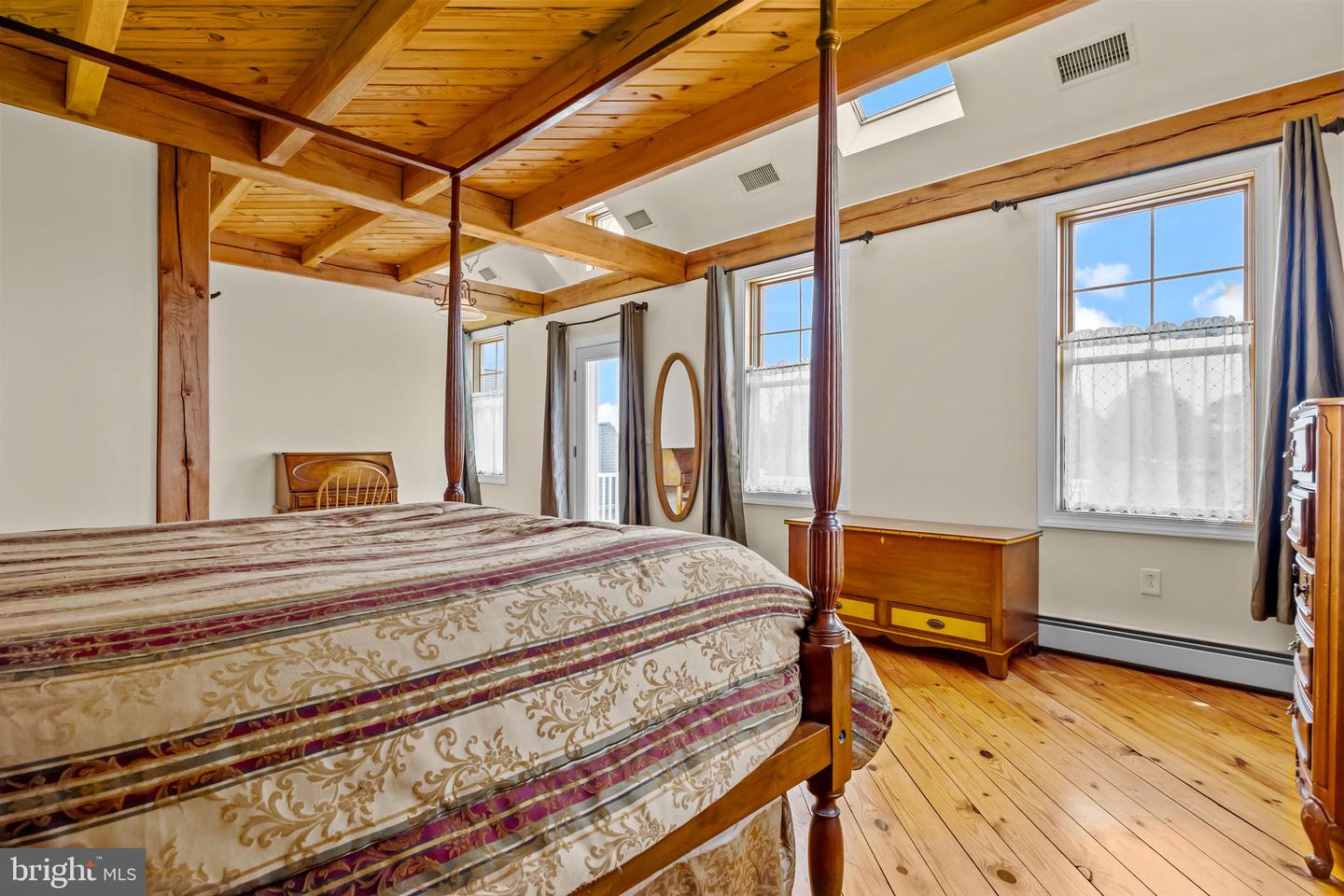 Lambertville, New Jersey, 08530, United States, 6 Bedrooms Bedrooms, ,5 BathroomsBathrooms,Residential,Active,1843838