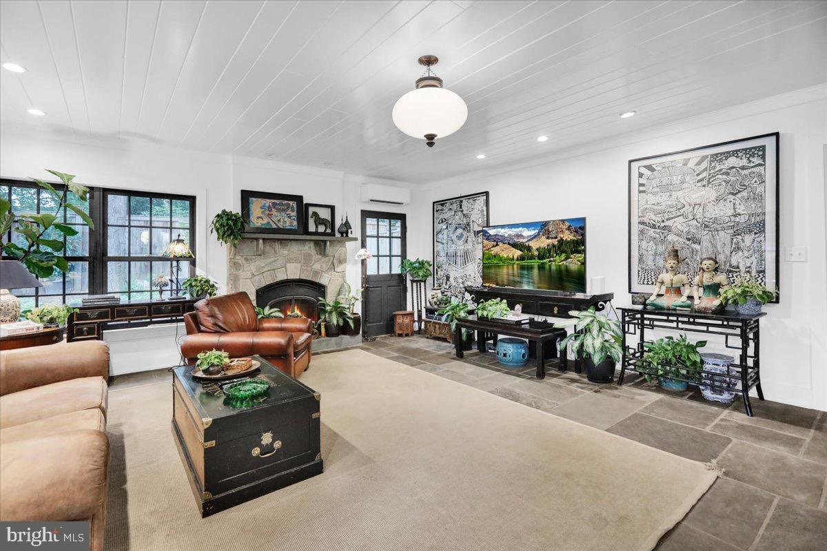 Lancaster, Pennsylvania, 17603, United States, 4 Bedrooms Bedrooms, ,3 BathroomsBathrooms,Residential,Active,1936456