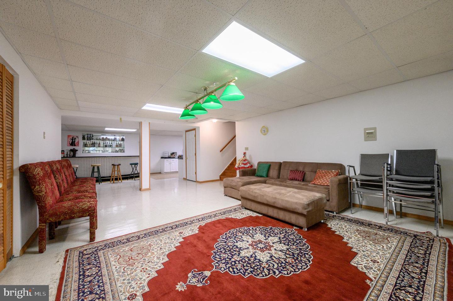 Monmouth Junction, New Jersey, 08852, United States, 5 Bedrooms Bedrooms, ,5 BathroomsBathrooms,Residential,Active,1987239