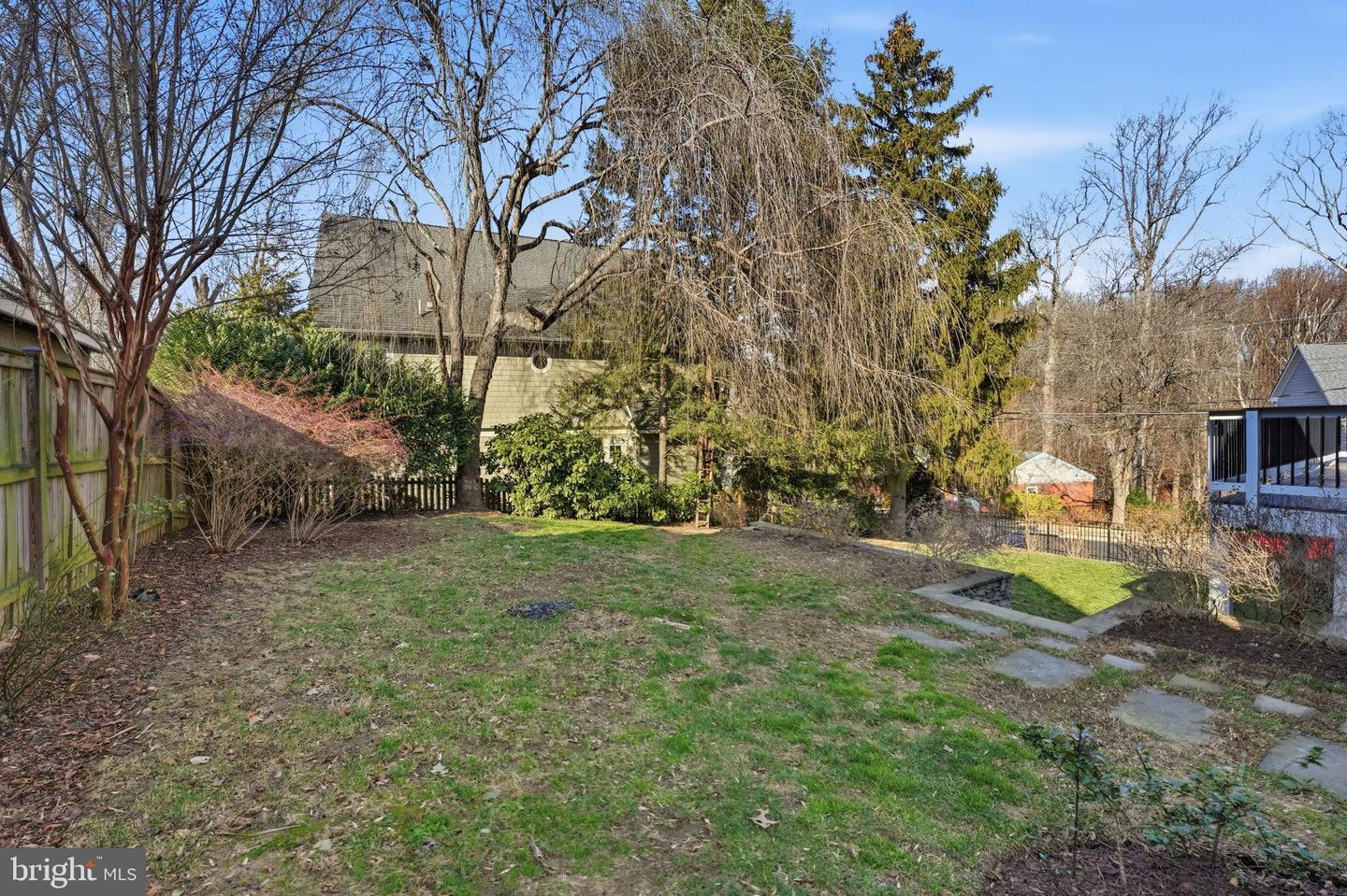 Arlington, Virginia, 22207, United States, 4 Bedrooms Bedrooms, ,3 BathroomsBathrooms,Residential,Pending,2010199