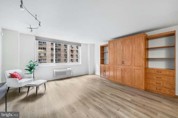 1901 JOHN F KENNEDY BLVD APT 911, PHILADELPHIA, PA 19103 - Image 1