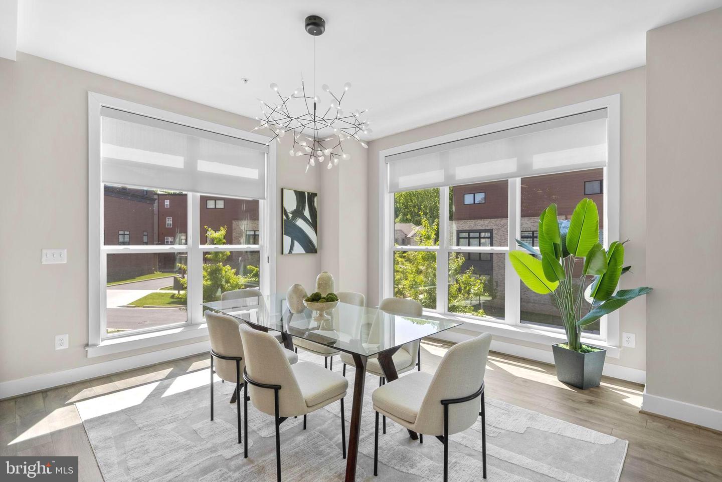 Rockville, Maryland, 20852, United States, 5 Bedrooms Bedrooms, ,5 BathroomsBathrooms,Residential,Active,2044158