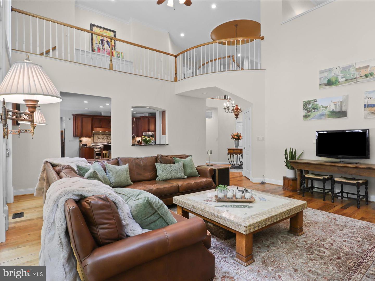Fairfax Station, Virginia, 22039, United States, 5 Bedrooms Bedrooms, ,5 BathroomsBathrooms,Residential,Active,1943756