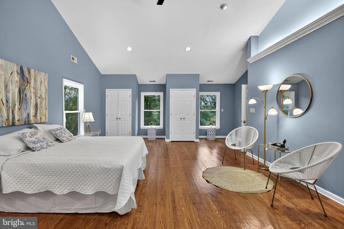 Lovettsville, Virginia, 20180, United States, ,2 BathroomsBathrooms,Residential,Active,1954034