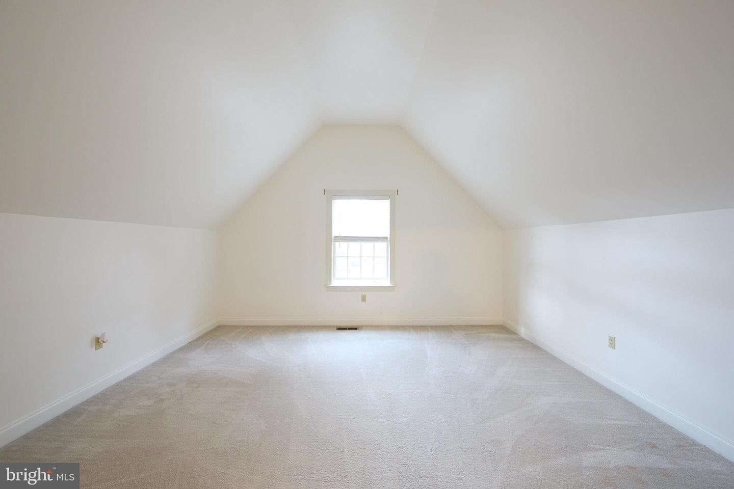 Blue Bell, Pennsylvania, 19422, United States, 4 Bedrooms Bedrooms, ,6 BathroomsBathrooms,Residential,Active,2008012