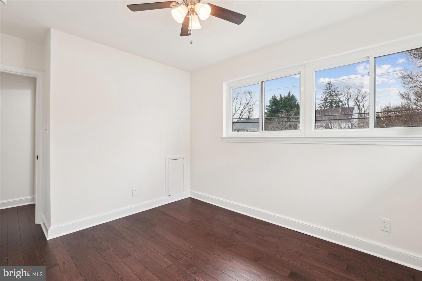 Arlington, Virginia, 22207, United States, 3 Bedrooms Bedrooms, ,3 BathroomsBathrooms,Residential,Active,2012923