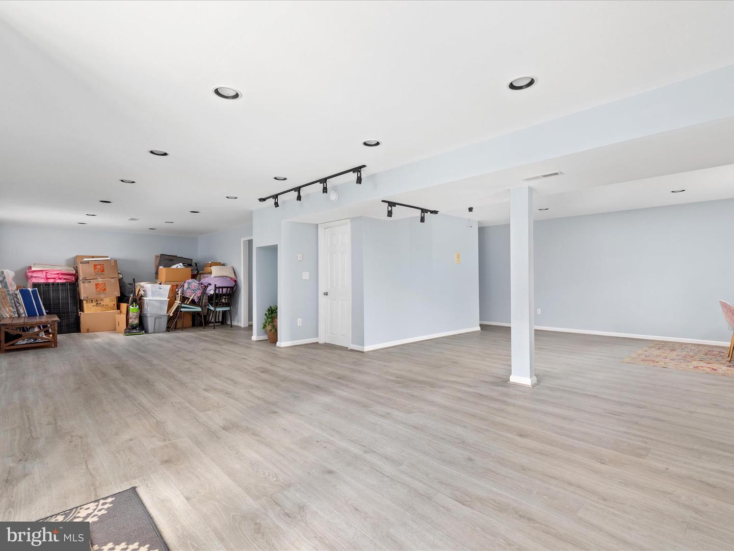Amissville, Virginia, 20106, United States, 4 Bedrooms Bedrooms, ,4 BathroomsBathrooms,Residential,Active,1929462