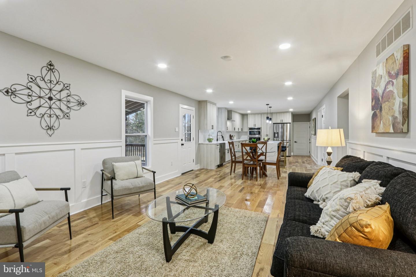 Yardley, Pennsylvania, 19067, United States, 4 Bedrooms Bedrooms, ,4 BathroomsBathrooms,Residential,Active,2002598