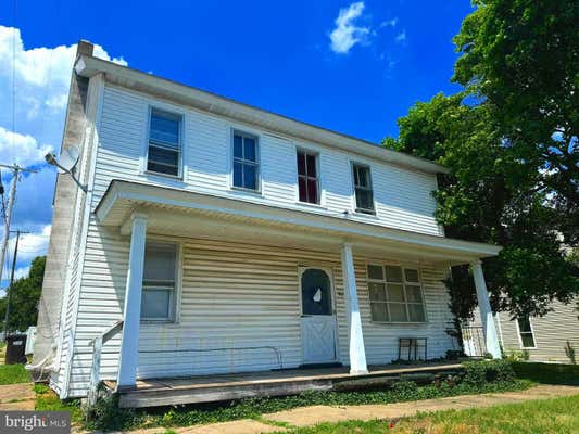 143 E MARKET ST, BERRYSBURG, PA 17005 - Image 1