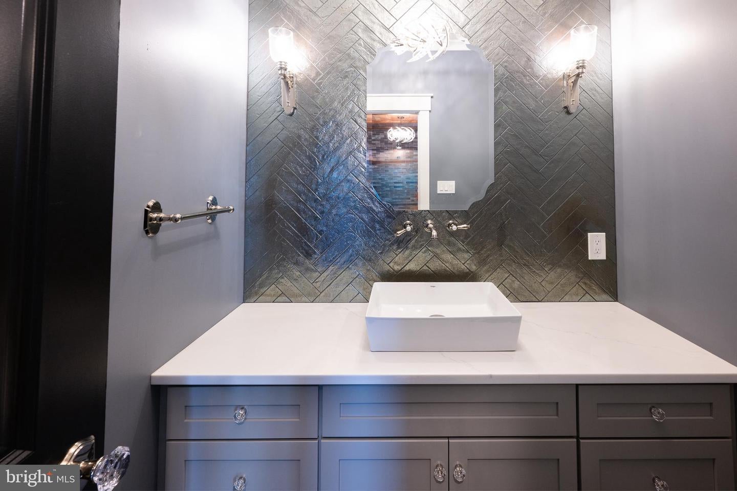 Kutztown, Pennsylvania, 19530, United States, 6 Bedrooms Bedrooms, ,5 BathroomsBathrooms,Residential,Active,1968418