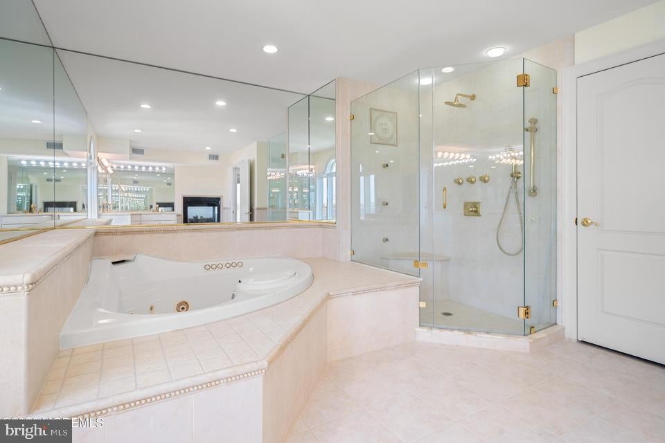 Bayville, New Jersey, 08721, United States, 5 Bedrooms Bedrooms, ,6 BathroomsBathrooms,Residential,Active,2035591