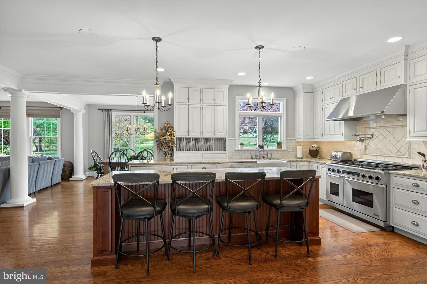Kennett Square, Pennsylvania, 19348, United States, 7 Bedrooms Bedrooms, ,6 BathroomsBathrooms,Residential,Contingent,2045680