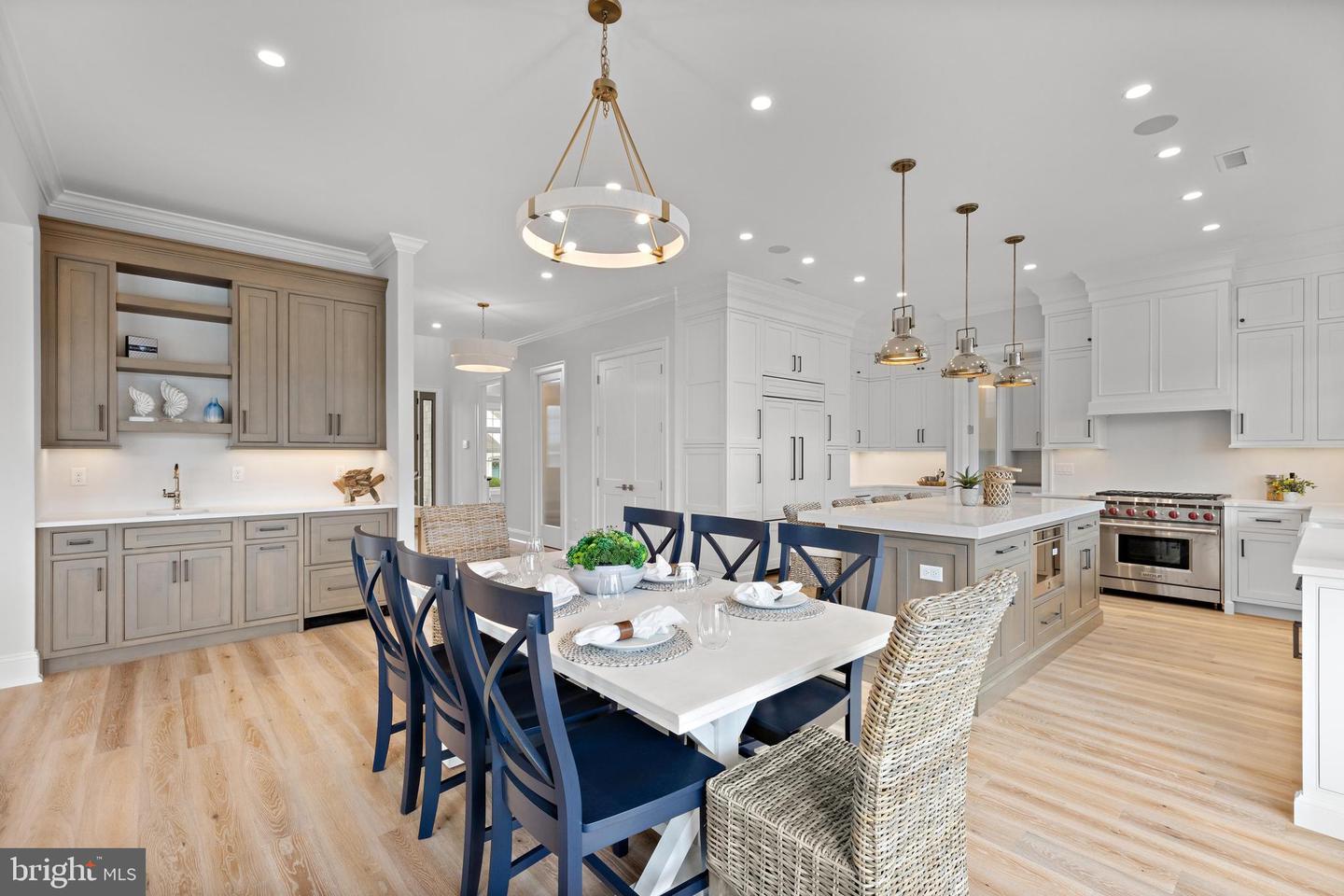 Long Beach Township, New Jersey, 08008, United States, 6 Bedrooms Bedrooms, ,7 BathroomsBathrooms,Residential,Active,1889026