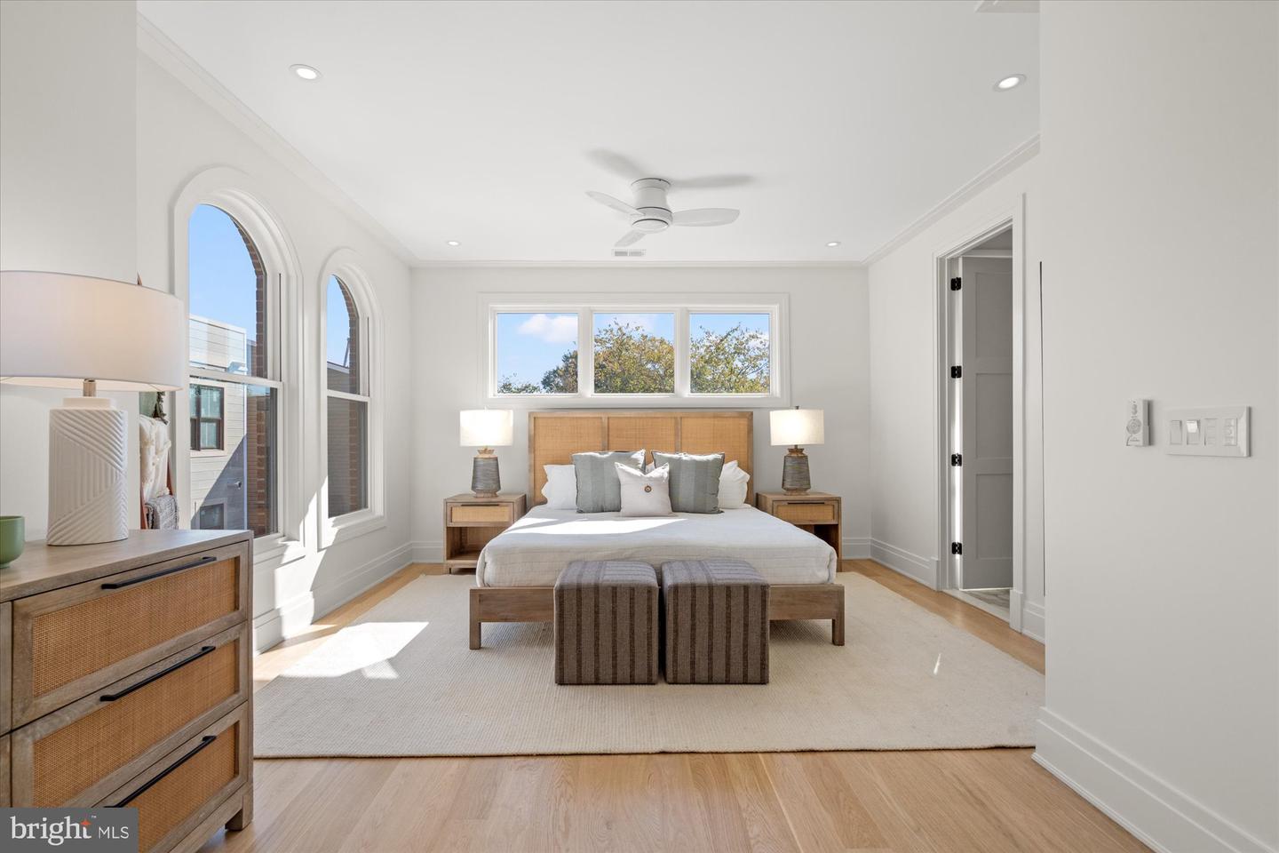 Alexandria, Virginia, 22314, United States, 4 Bedrooms Bedrooms, ,5 BathroomsBathrooms,Residential,Active,1970988