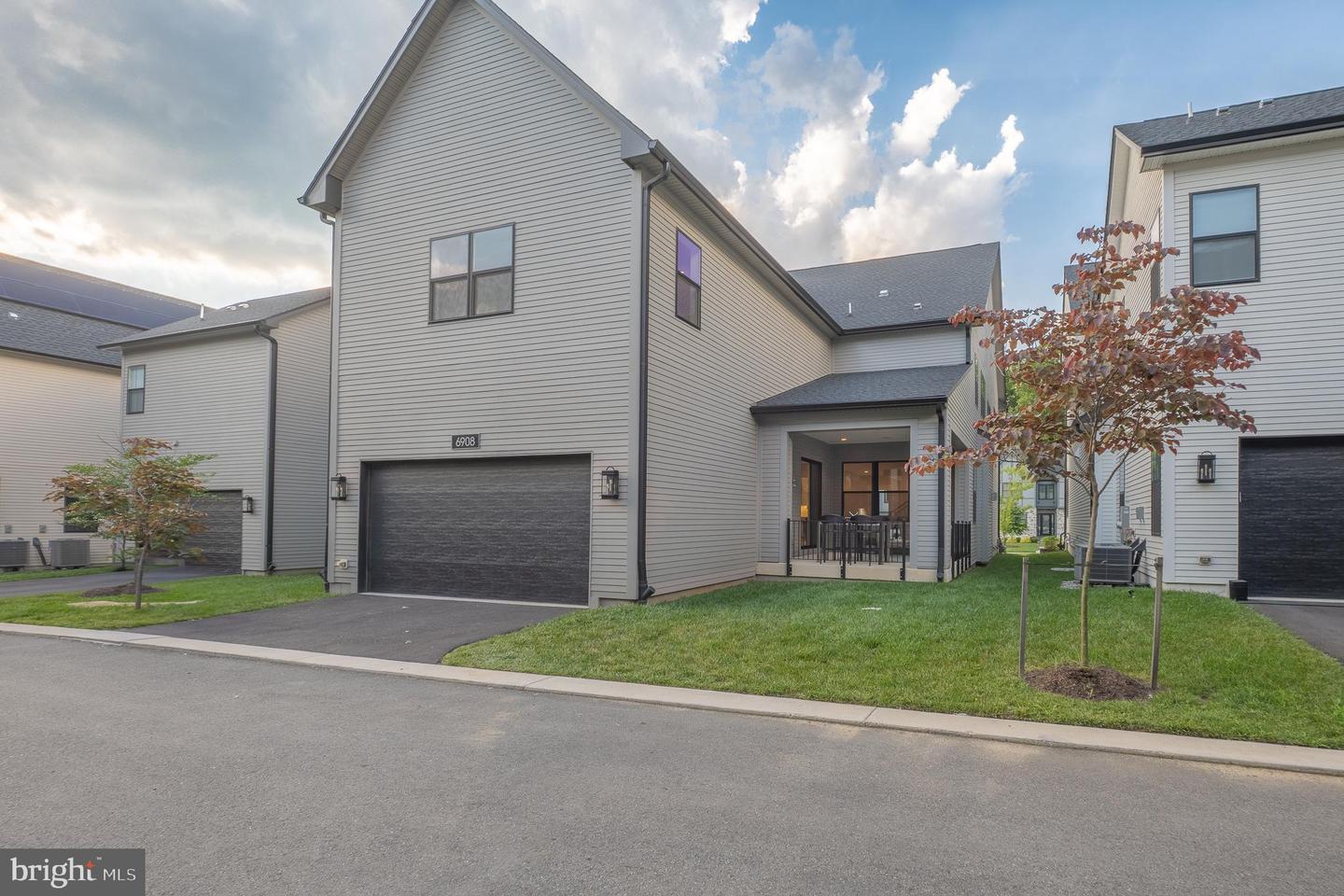 Bethesda, Maryland, 20817, United States, 5 Bedrooms Bedrooms, ,5 BathroomsBathrooms,Residential,Active,1880183