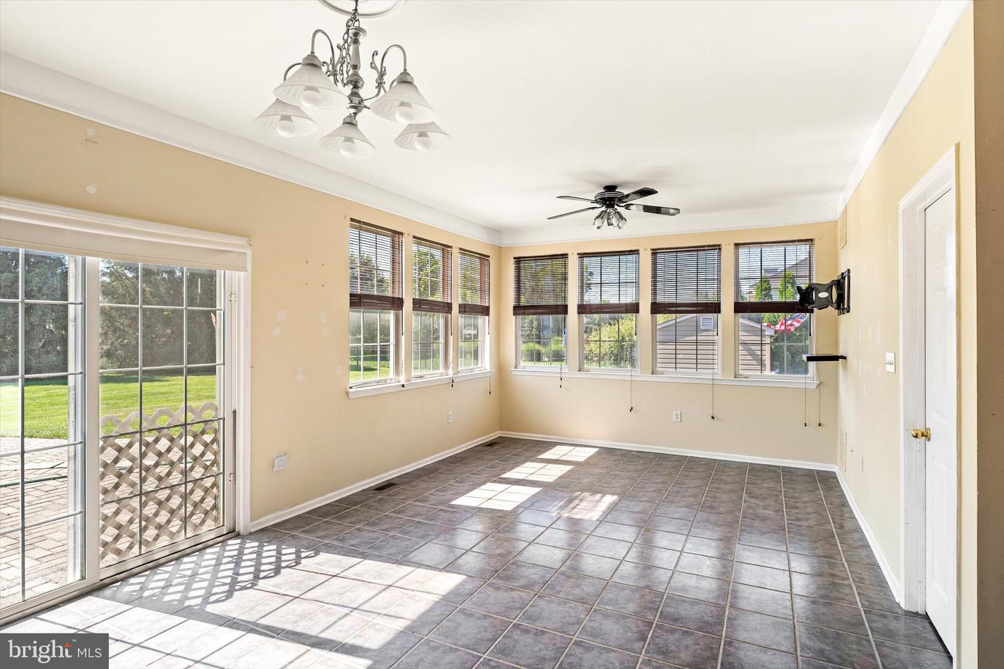 Allentown, New Jersey, 08501, United States, 4 Bedrooms Bedrooms, ,4 BathroomsBathrooms,Residential,Active,1897995