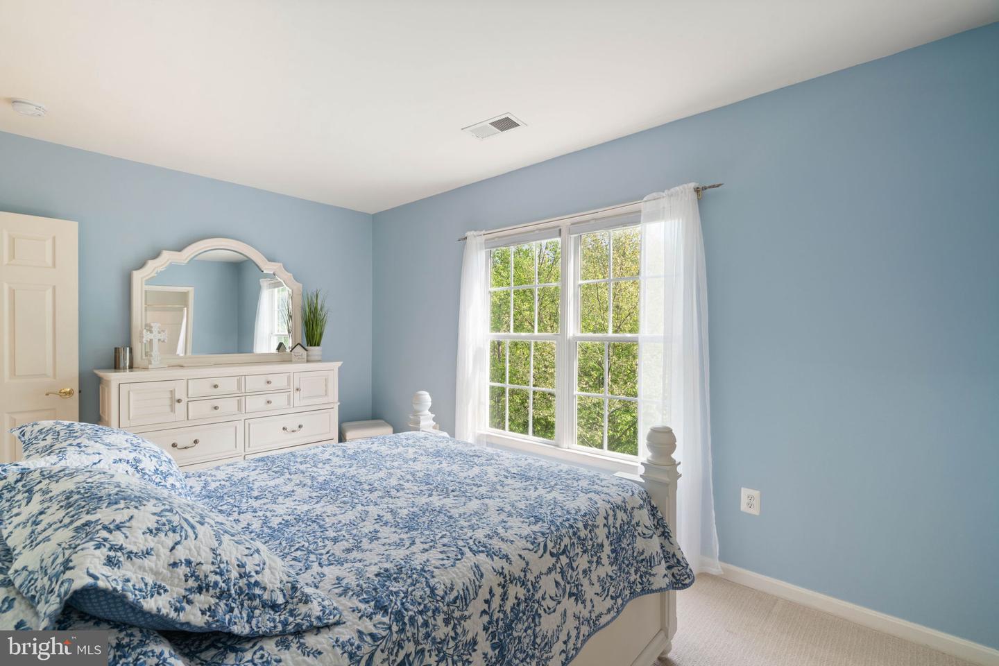 Springfield, Virginia, 22153, United States, 6 Bedrooms Bedrooms, ,6 BathroomsBathrooms,Residential,Active,2044593
