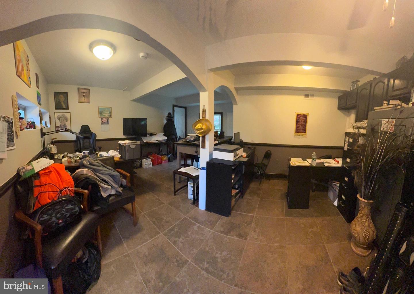 Delanco, New Jersey, 08075, United States, 5 Bedrooms Bedrooms, ,3 BathroomsBathrooms,Residential,Active,1914605