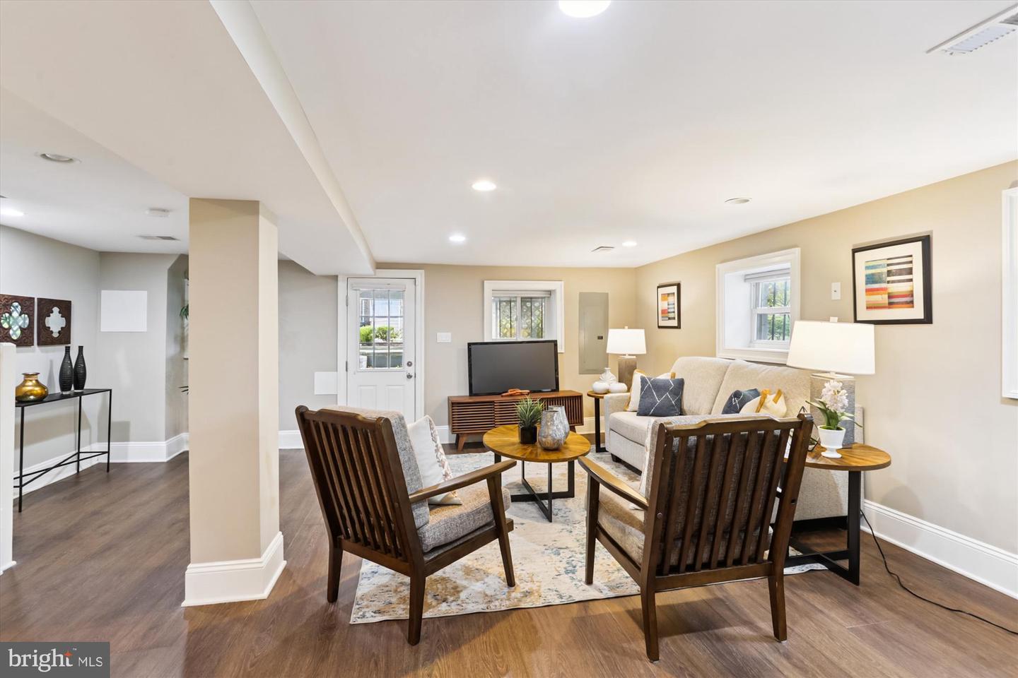 Washington, District Of Columbia, 20011, United States, 4 Bedrooms Bedrooms, ,4 BathroomsBathrooms,Residential,Active,1936099