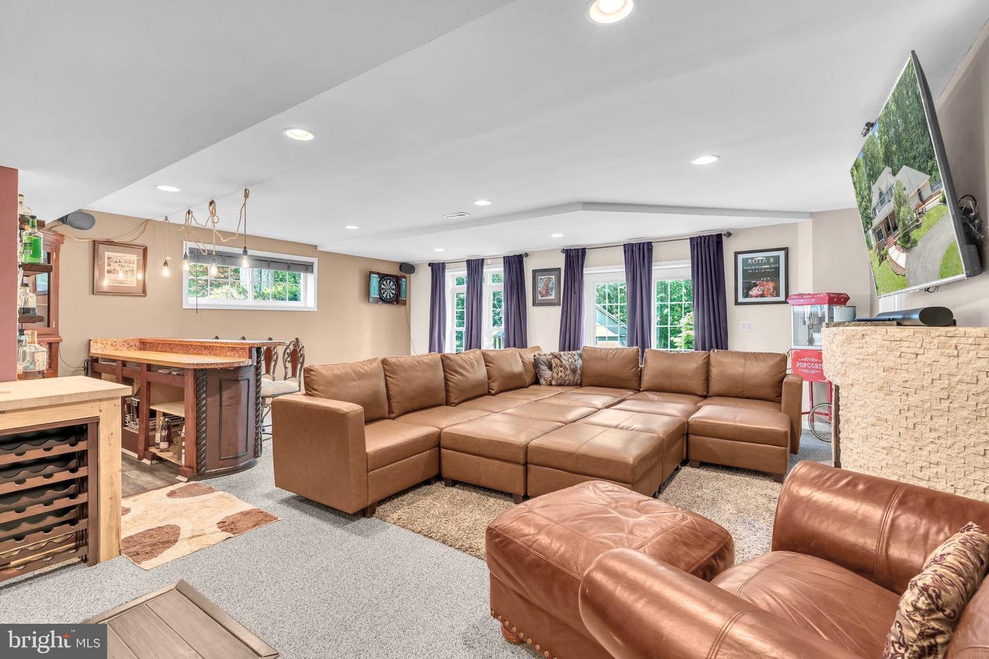 Dunkirk, Maryland, 20754, United States, 6 Bedrooms Bedrooms, ,7 BathroomsBathrooms,Residential,Active,1952077