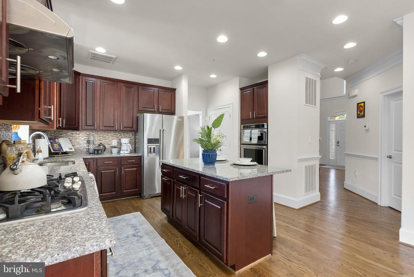 Clarksburg, Maryland, 20871, United States, 4 Bedrooms Bedrooms, ,4 BathroomsBathrooms,Residential,Active,2037095
